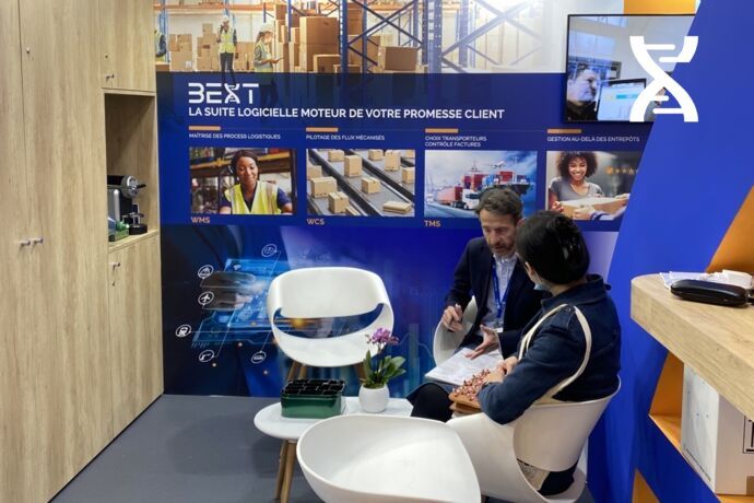 Résolument ouverts, nous avons à coeur de partager avec vous notre passion de l'optimisation des process logistiques, comme ici au SITL 2022.