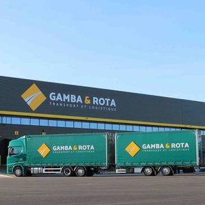 Entrepôt Gamba Rota exterieur 2015