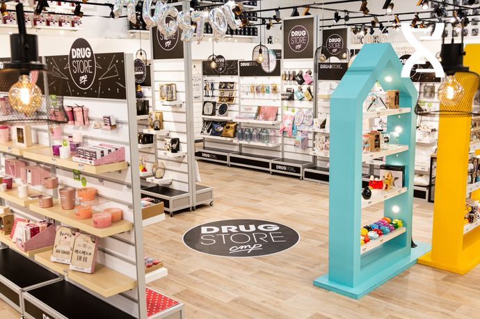 CMP met des showrooms à disposition de ses clients.