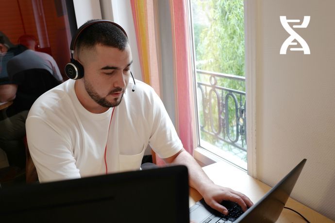 Une assistance multilingue